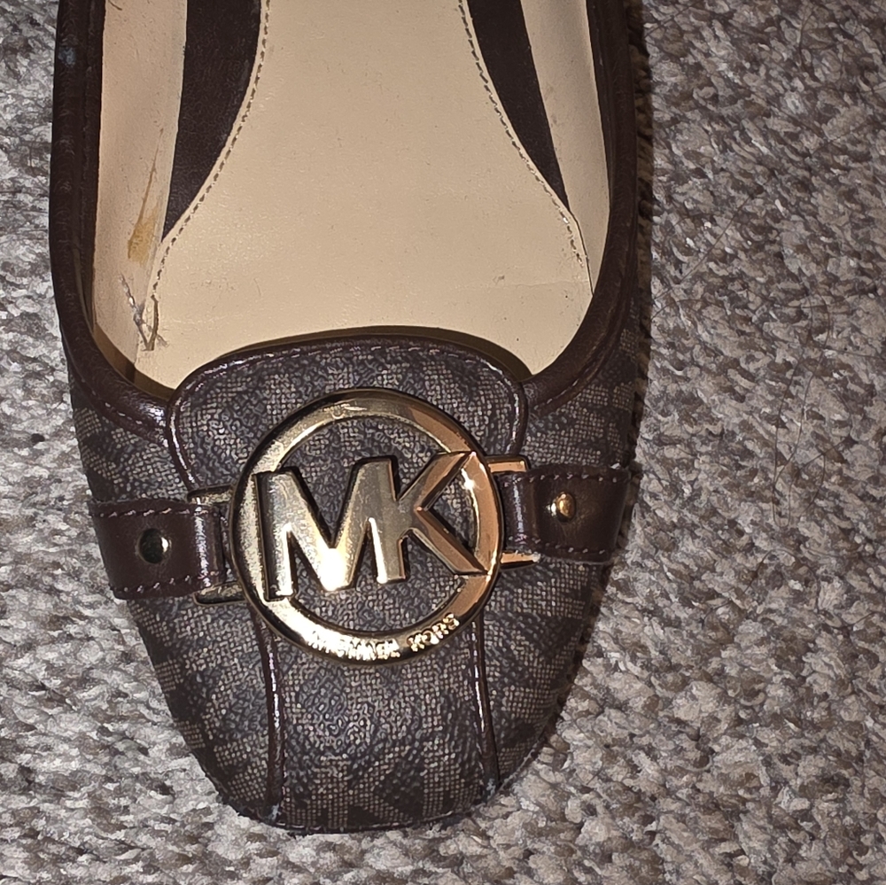 Michael Kors Brown Loafers with Gold Emblem - Picture 2 of 6